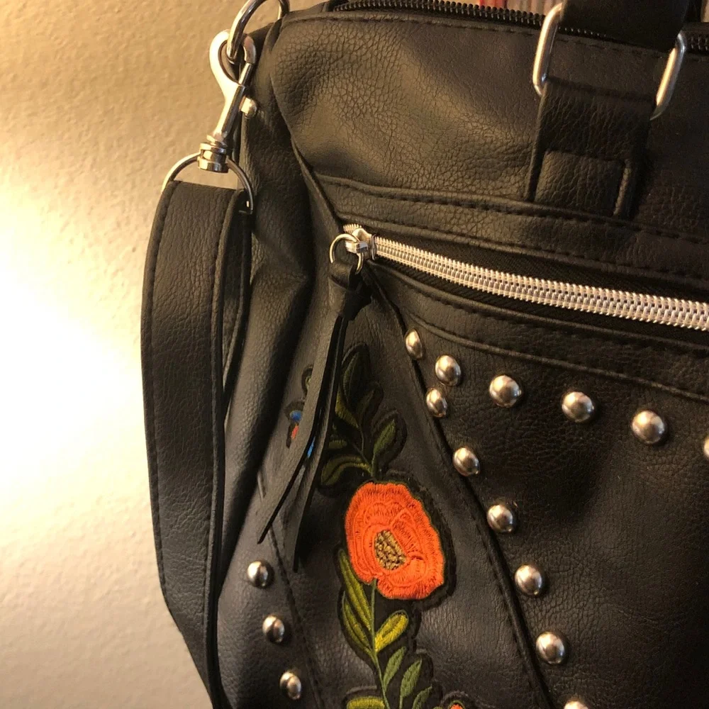 Torrid Black Floral Embroidered Travel Bag - Picture 5 of 8